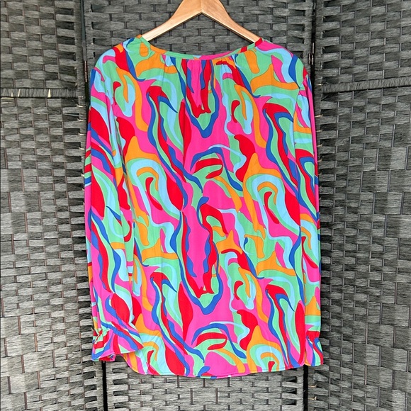 Vibrant Multicolor Women's Blouse NEVER WORN - Picture 6 of 7